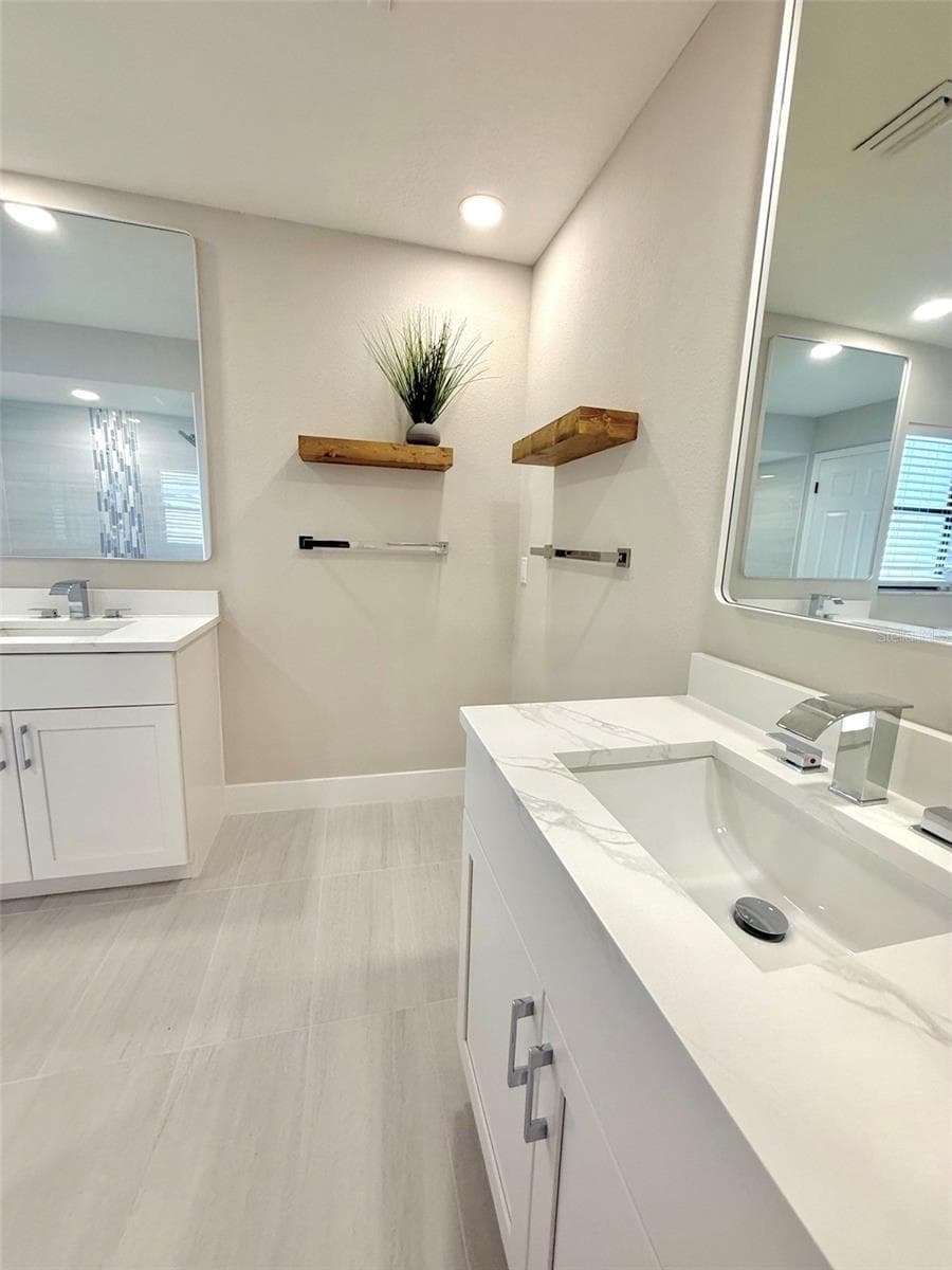 2801 NARCISSUS DRIVE — photo 18 of 32