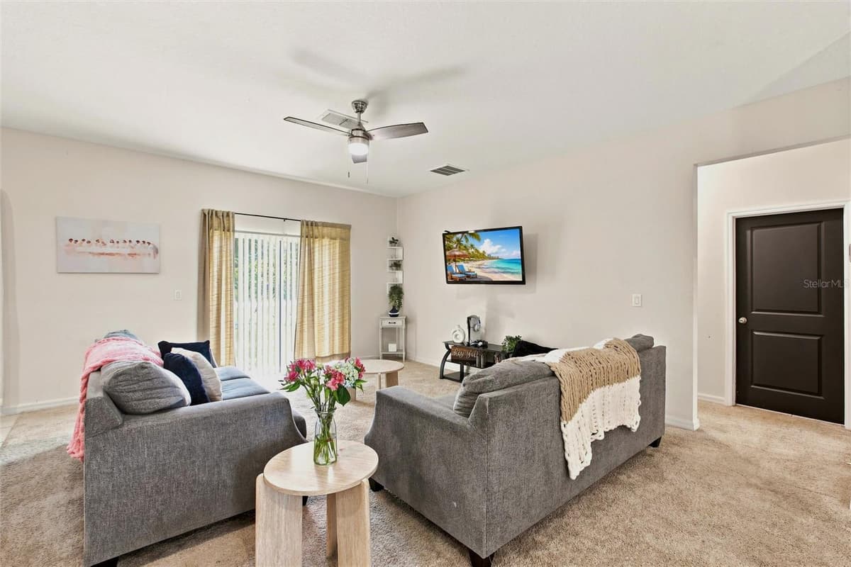 5724 BANNOCK CIRCLE — photo 3 of 34