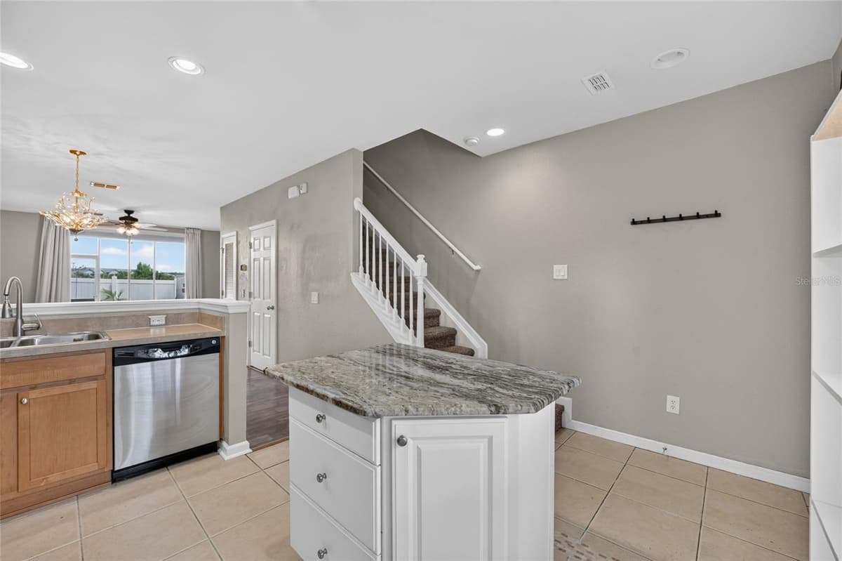 4908 45TH CIRCLE — photo 12 of 39