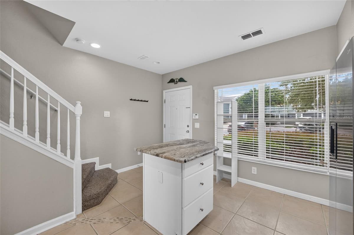 4908 45TH CIRCLE — photo 8 of 39