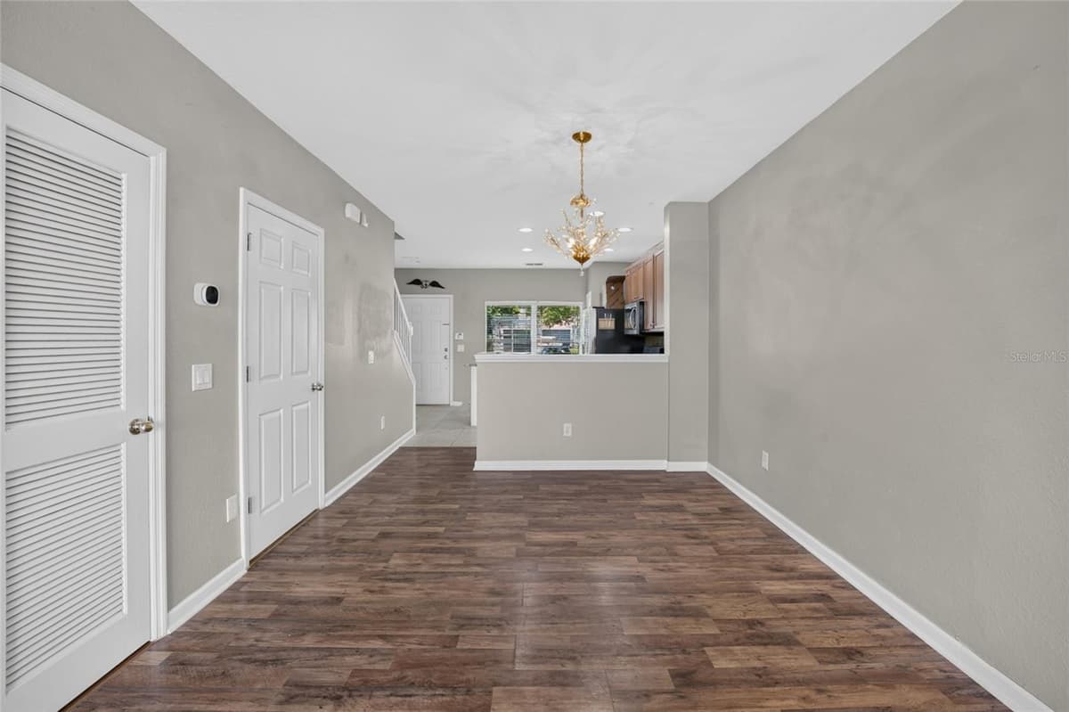 4908 45TH CIRCLE — photo 13 of 39