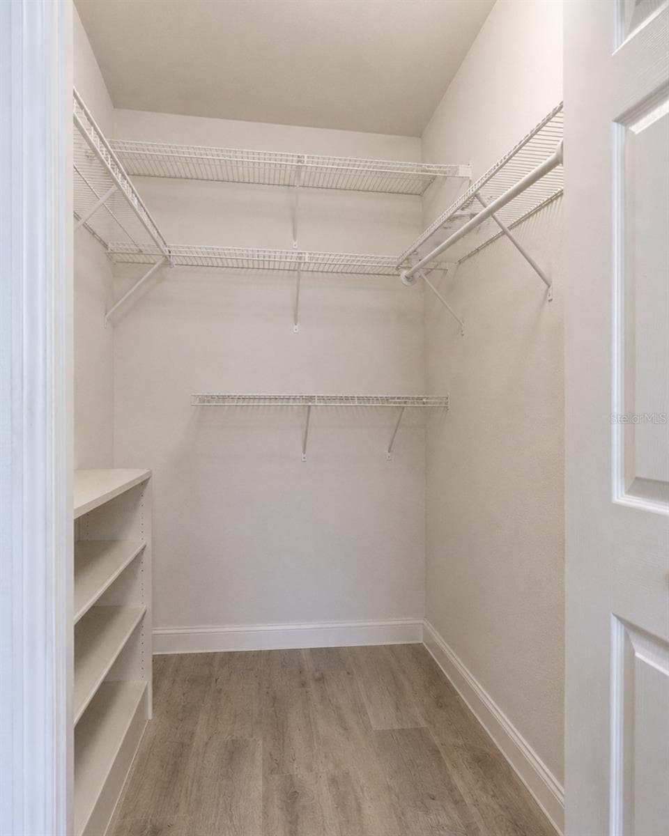 3213 GREENWICH VILLAGE BOULEVARD — photo 11 of 14