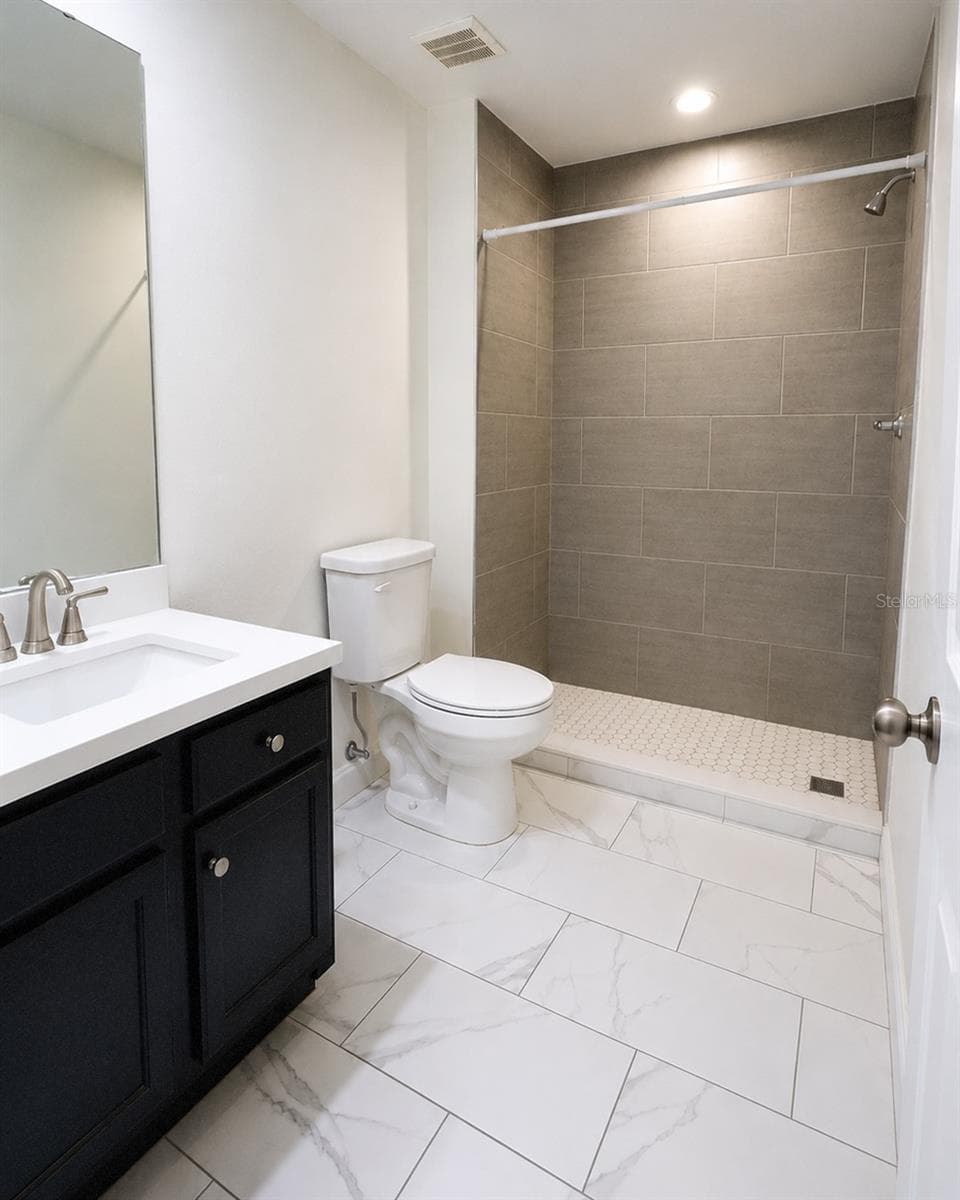 3213 GREENWICH VILLAGE BOULEVARD — photo 13 of 14