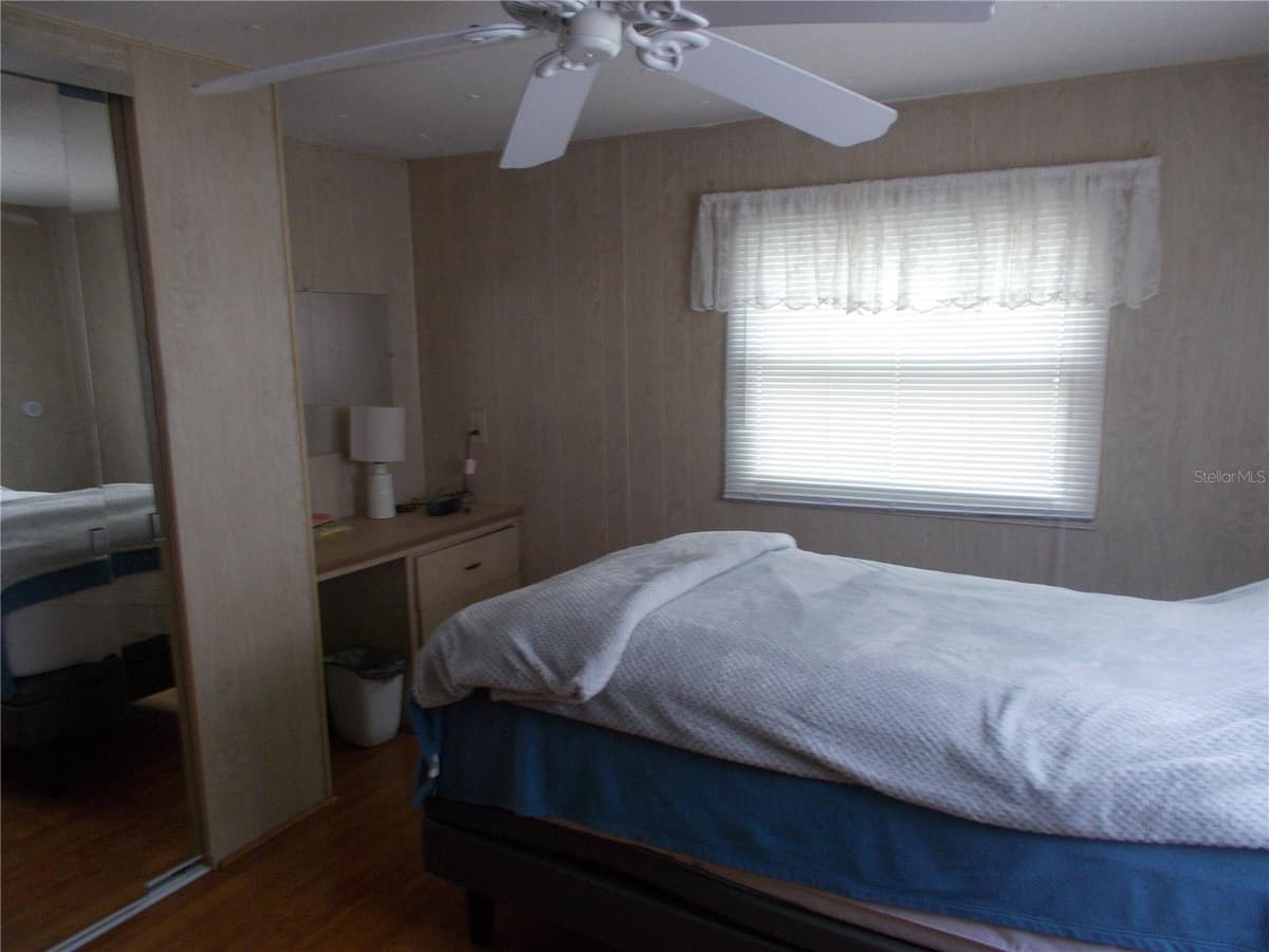 6427 FLEETWOOD COURT — photo 8 of 52