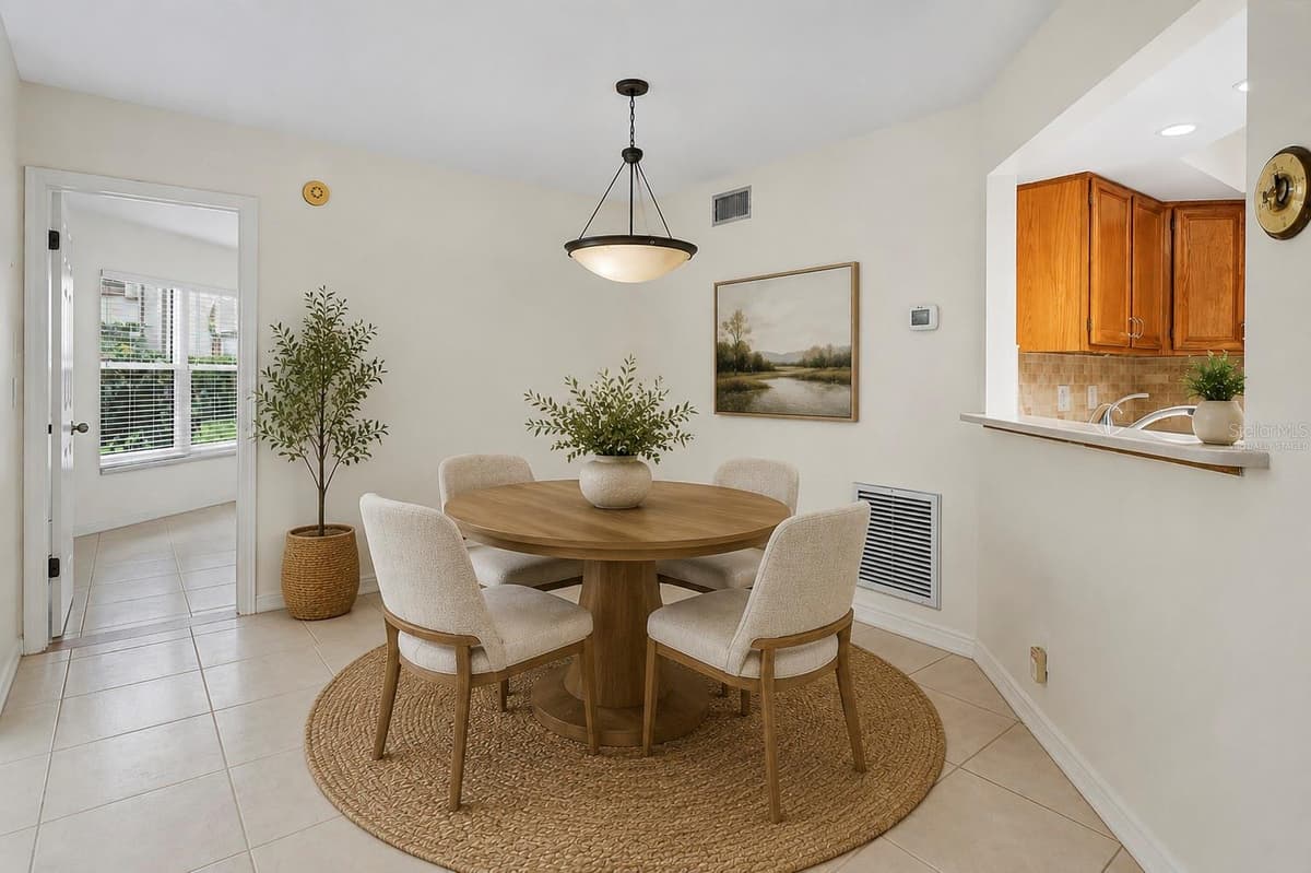 1117 SALERNO COURT — photo 8 of 33