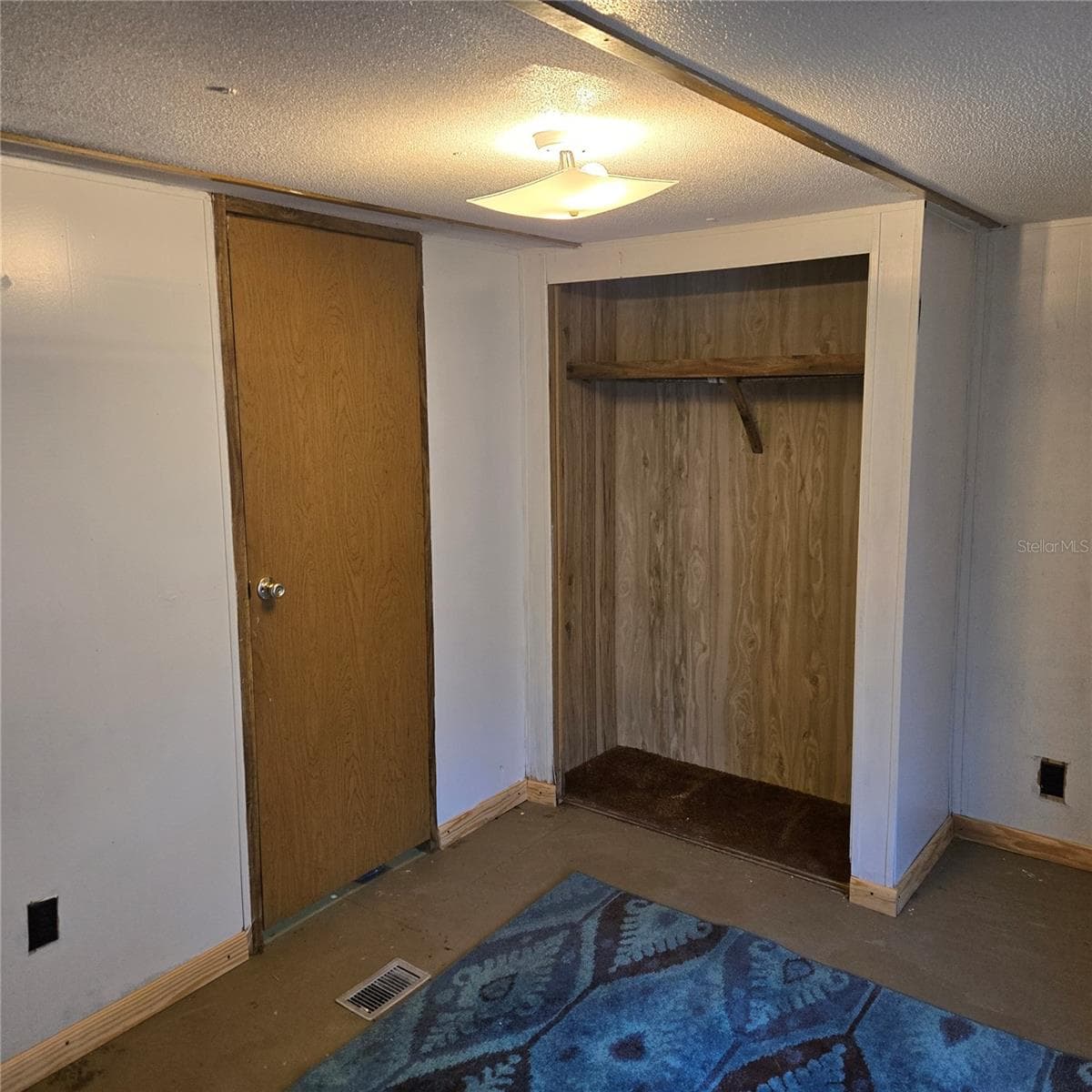 2820 BARNES STREET — photo 8 of 14