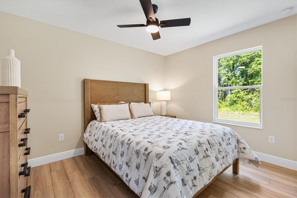 515 ANDERSON AVENUE — photo 19 of 36