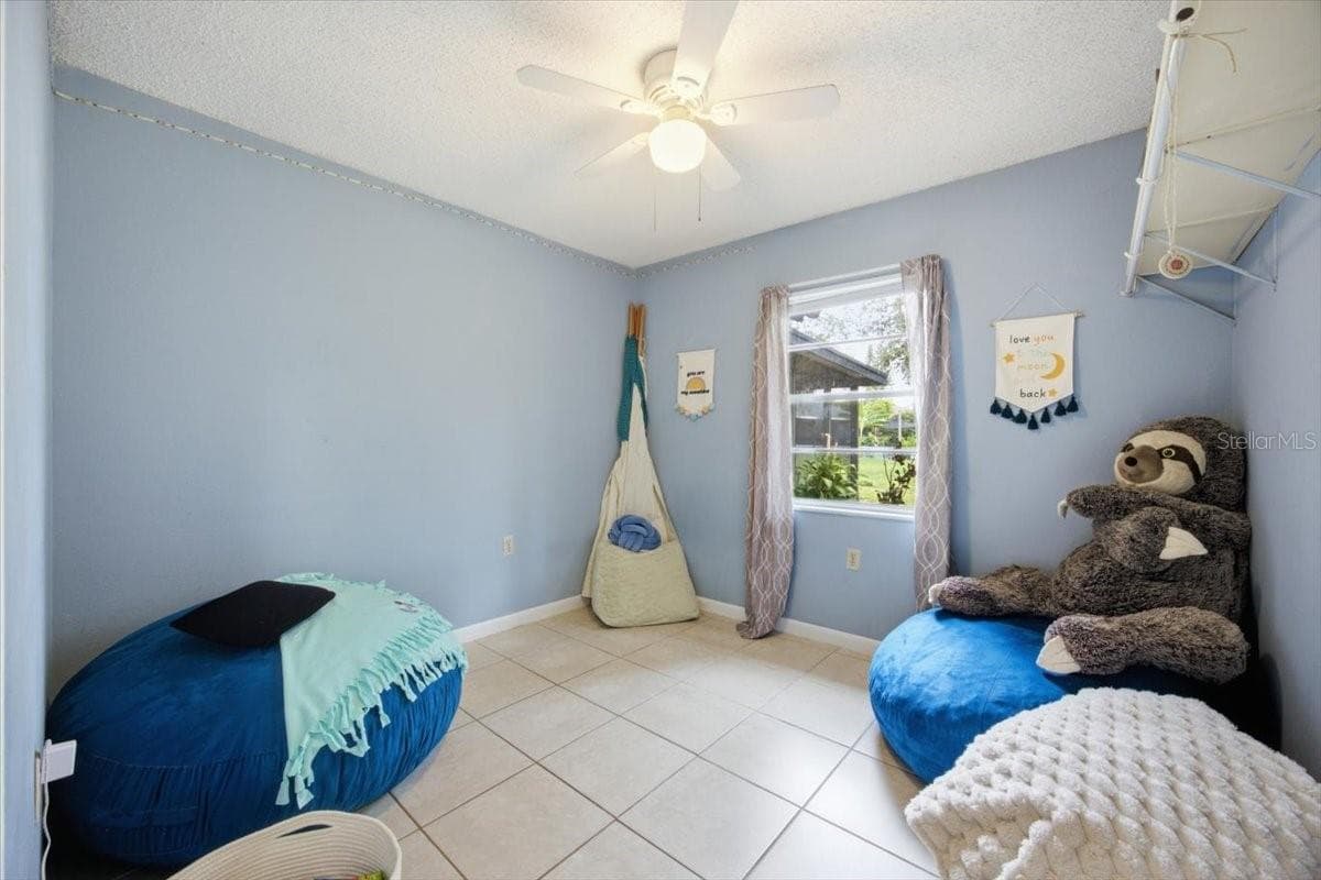 2266 LAKE LIZZIE COURT — photo 17 of 38