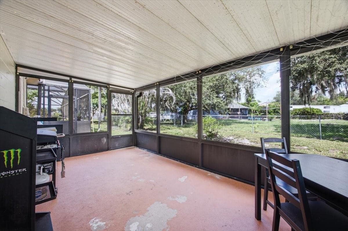 2266 LAKE LIZZIE COURT — photo 29 of 38