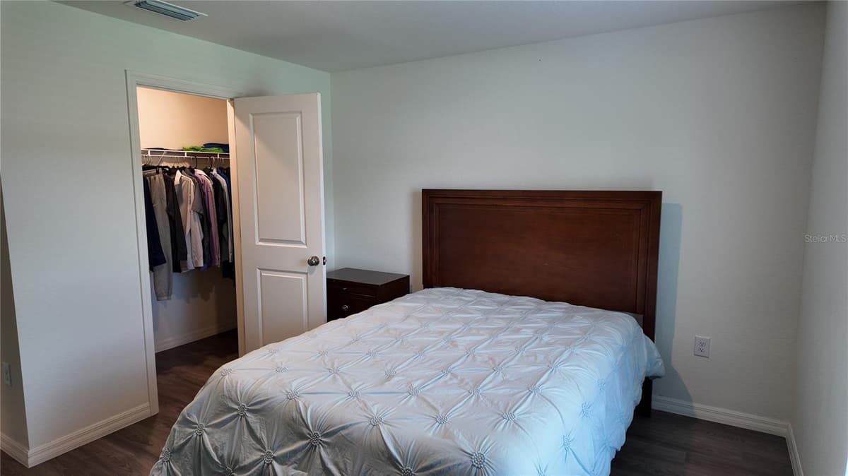10000 ANTLER STREET — photo 15 of 30