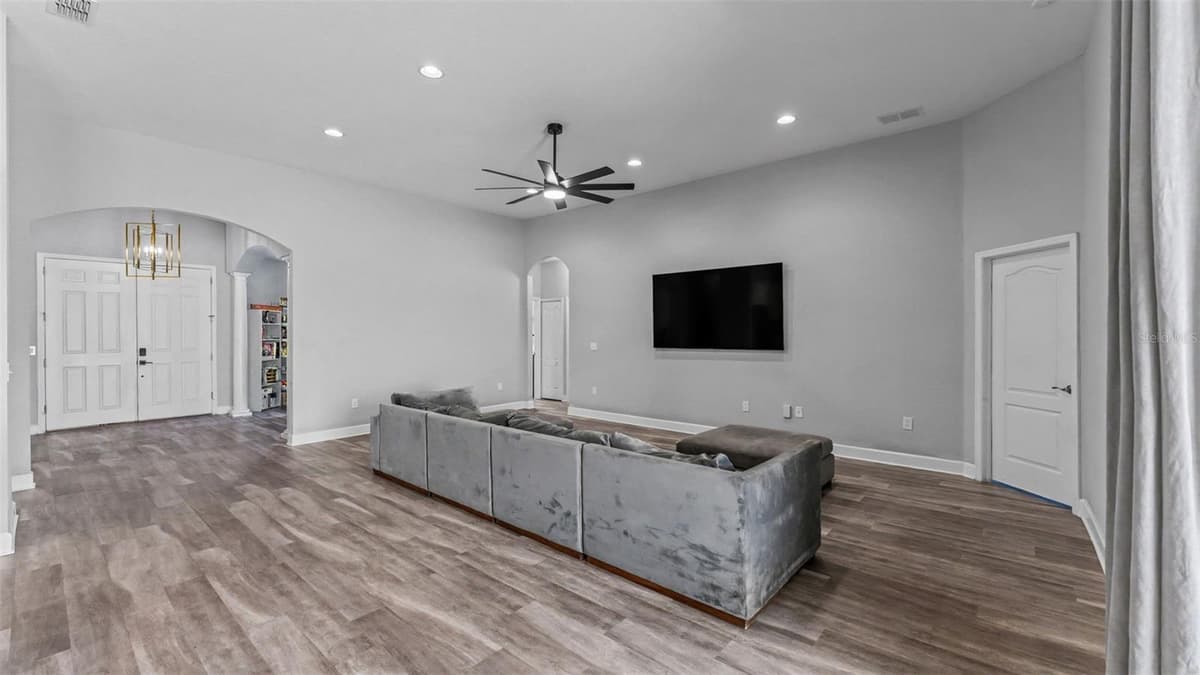 283 COVE AT EAGLE LAKE CIRCLE — photo 34 of 58