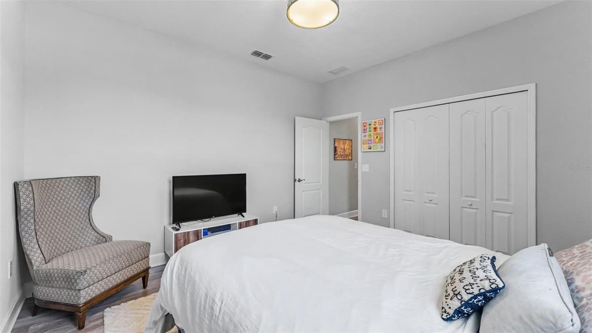 283 COVE AT EAGLE LAKE CIRCLE — photo 40 of 58