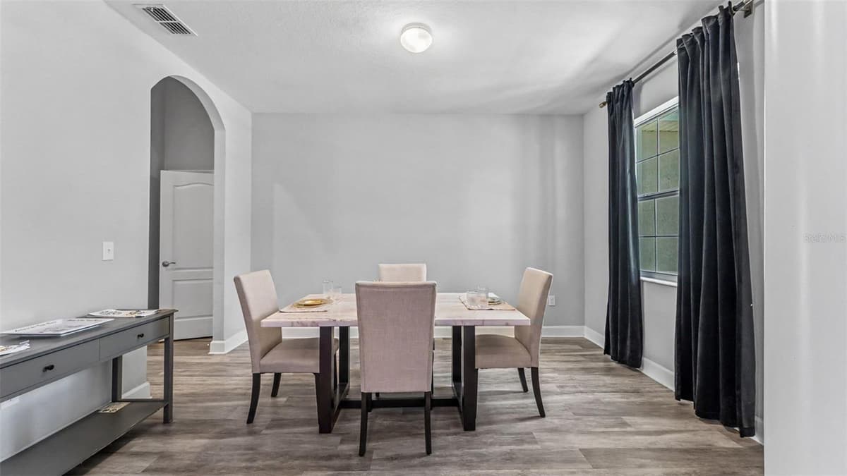283 COVE AT EAGLE LAKE CIRCLE — photo 17 of 58