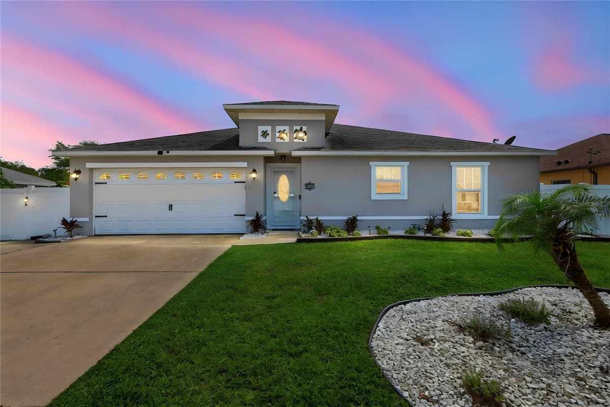 36 ROYAL PALM LANE — photo 3 of 35