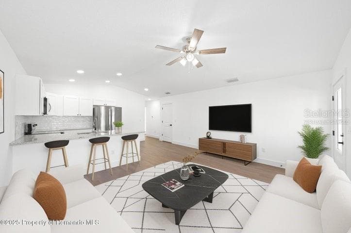 12470 BARNEVELDE ROAD — photo 3 of 15