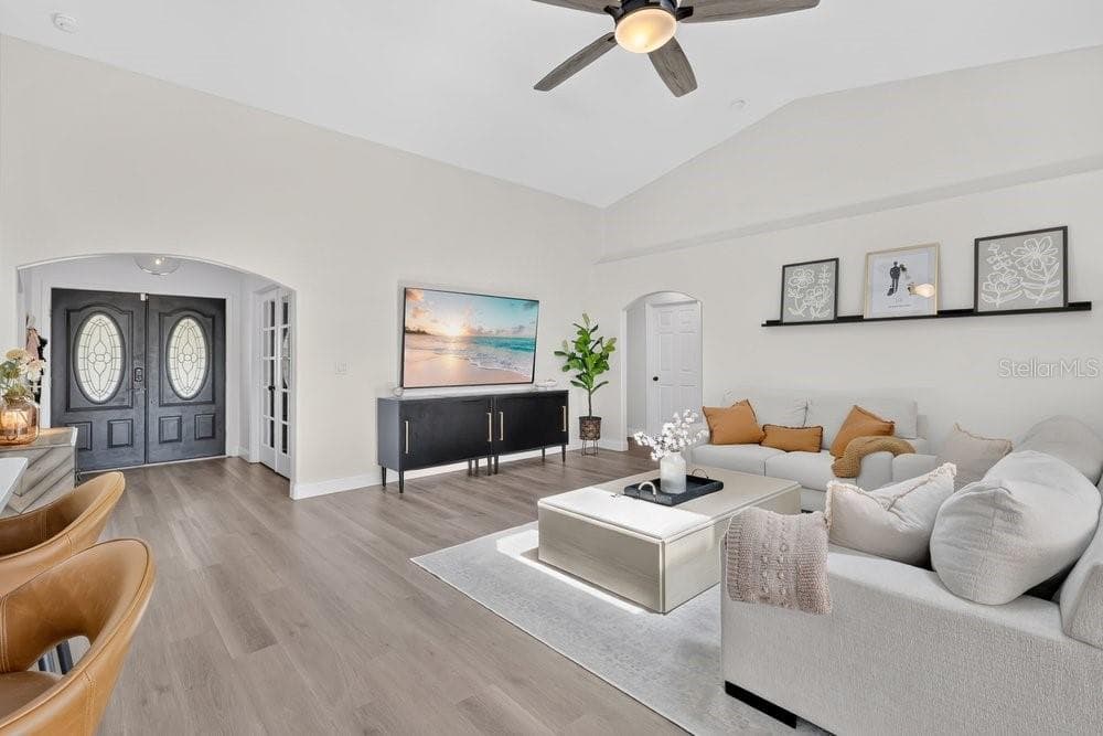 4839 CALASANS AVENUE — photo 8 of 46