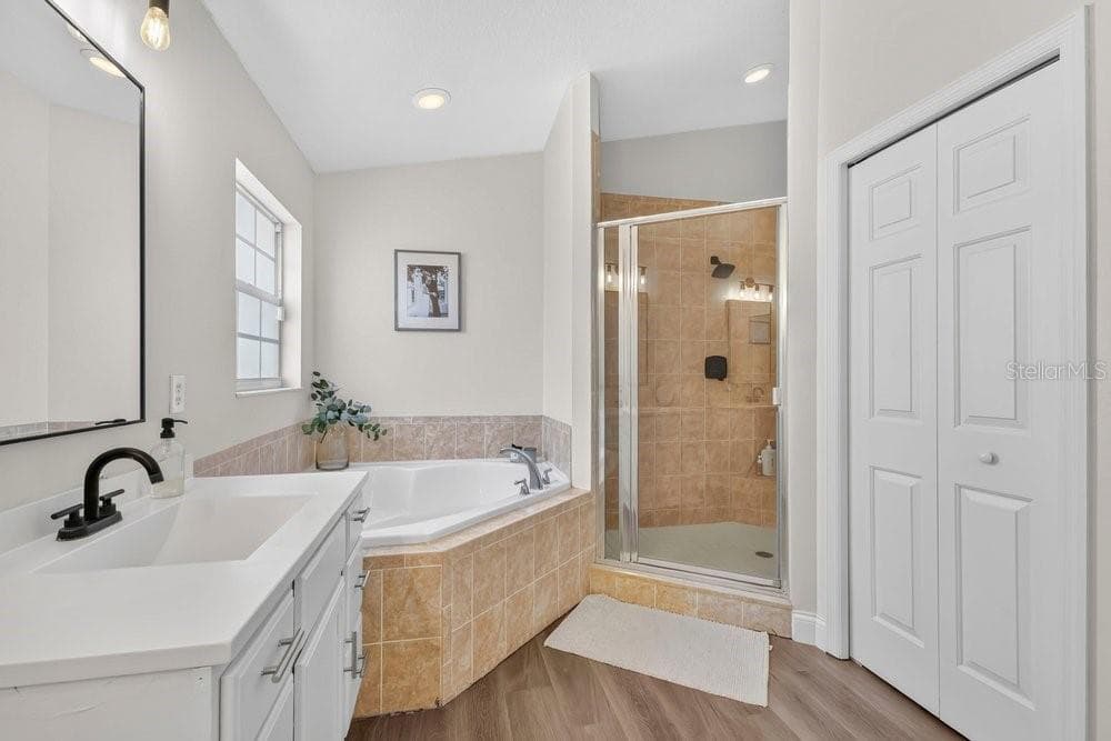 4839 CALASANS AVENUE — photo 19 of 46
