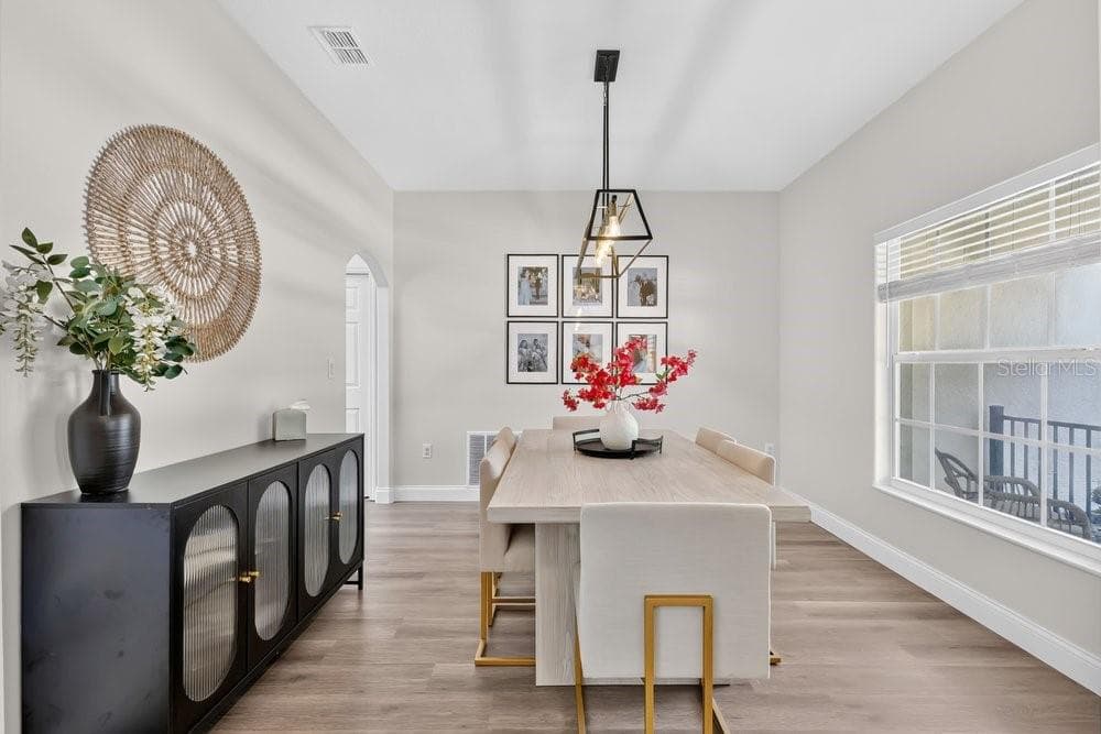 4839 CALASANS AVENUE — photo 4 of 46
