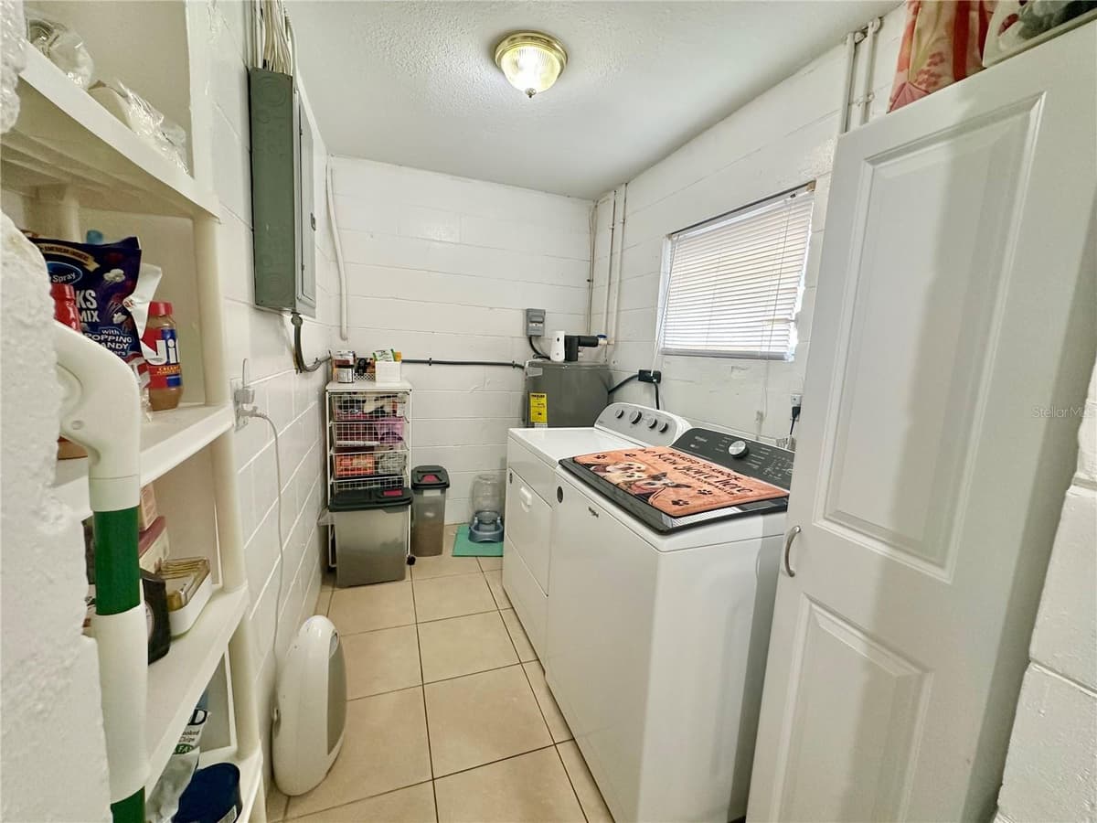 7507 CORAL VINE LANE — photo 20 of 28