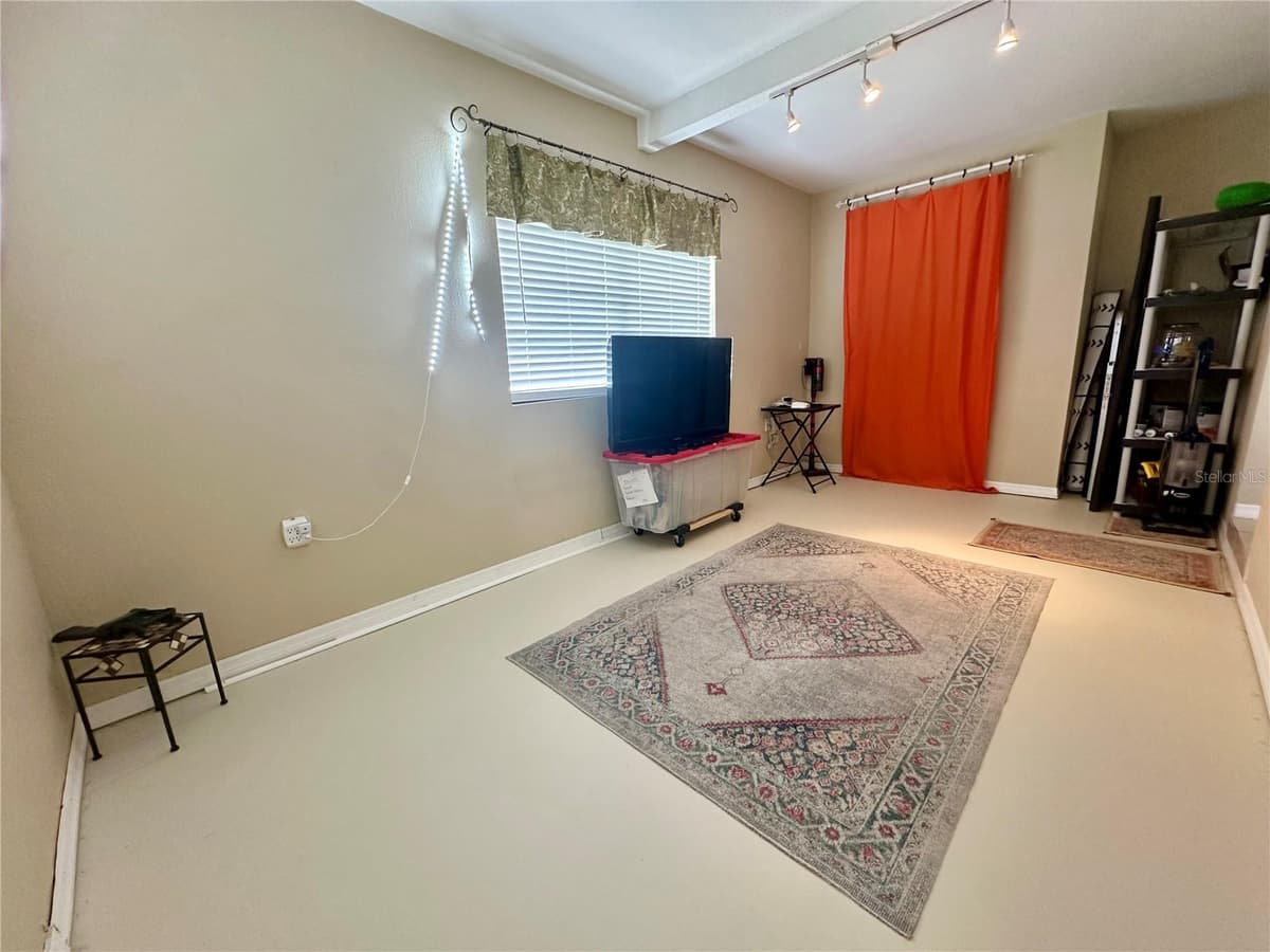 7507 CORAL VINE LANE — photo 15 of 28