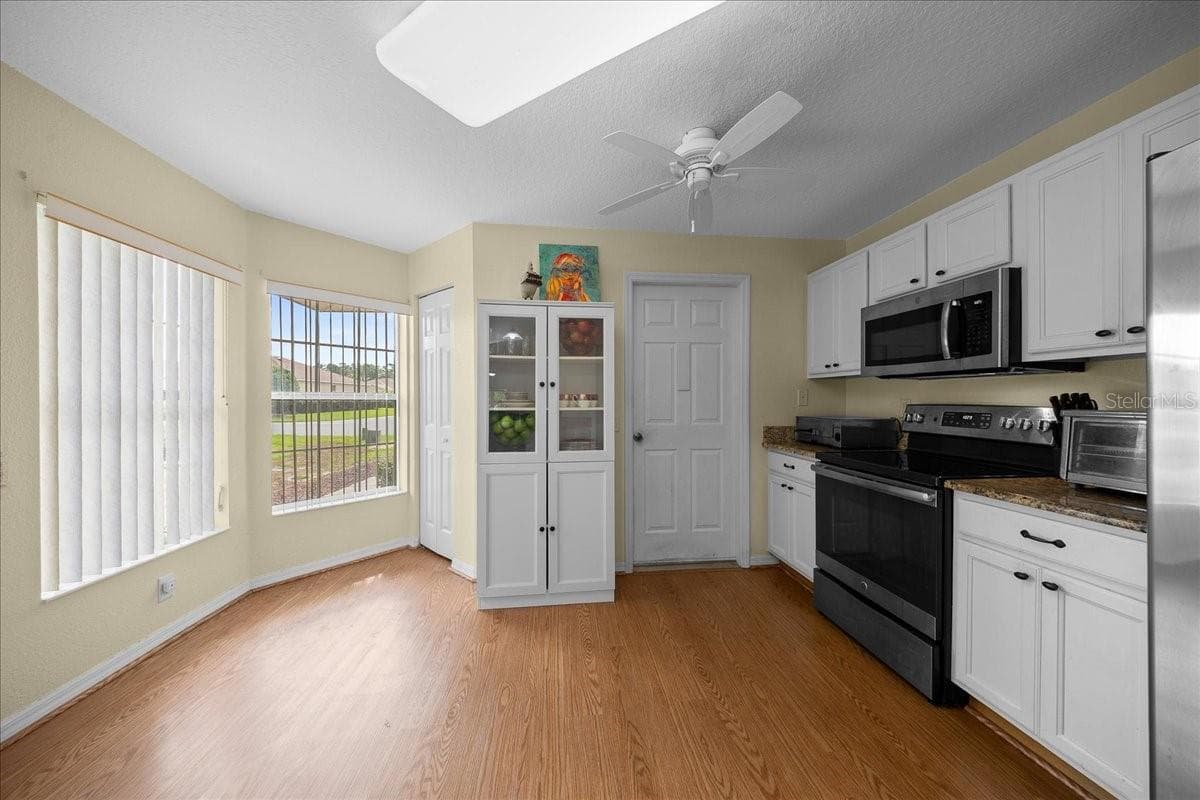 9082 102ND CIRCLE — photo 15 of 37