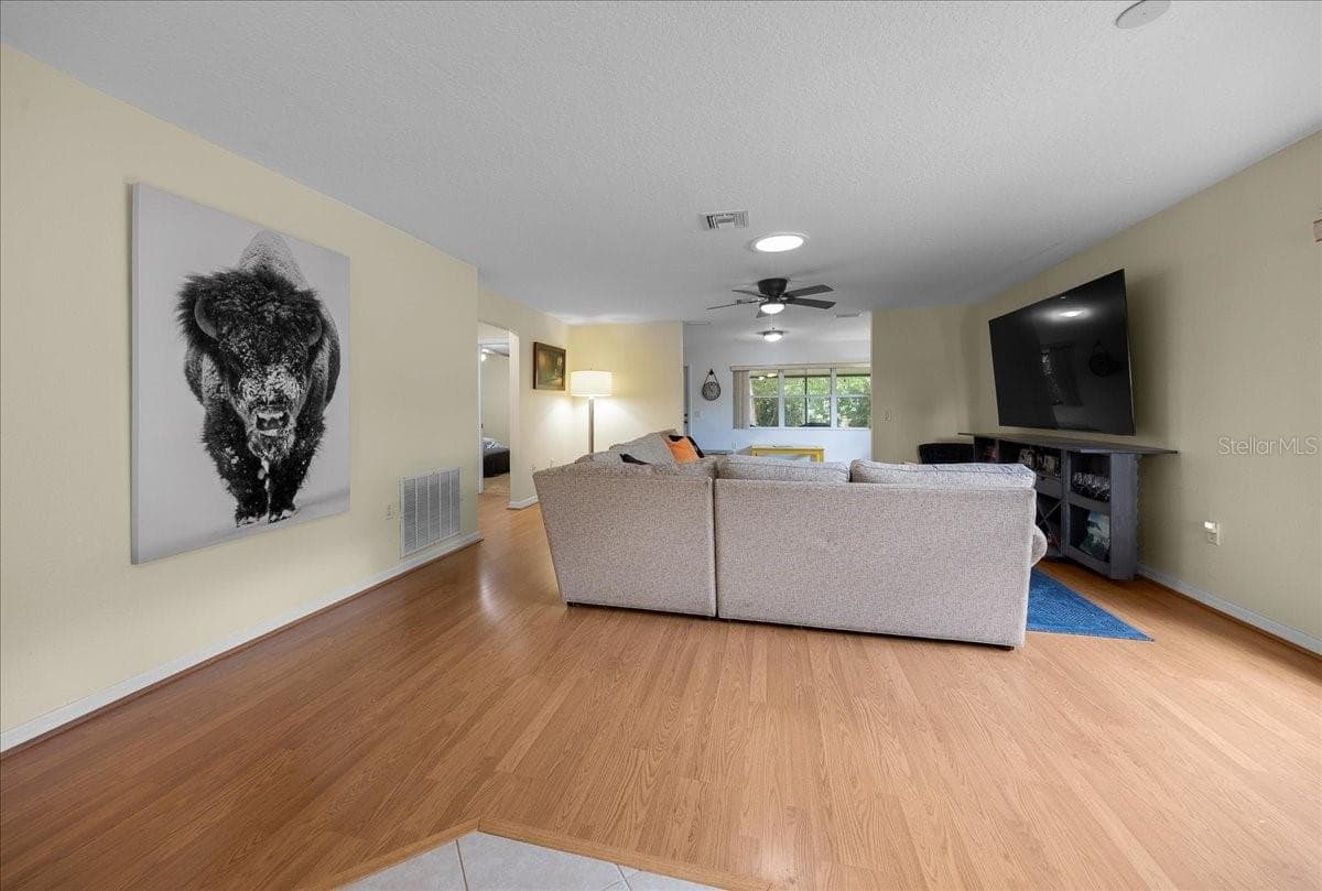 9082 102ND CIRCLE — photo 12 of 37
