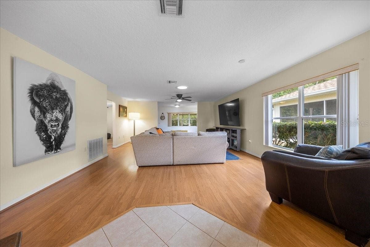 9082 102ND CIRCLE — photo 7 of 37