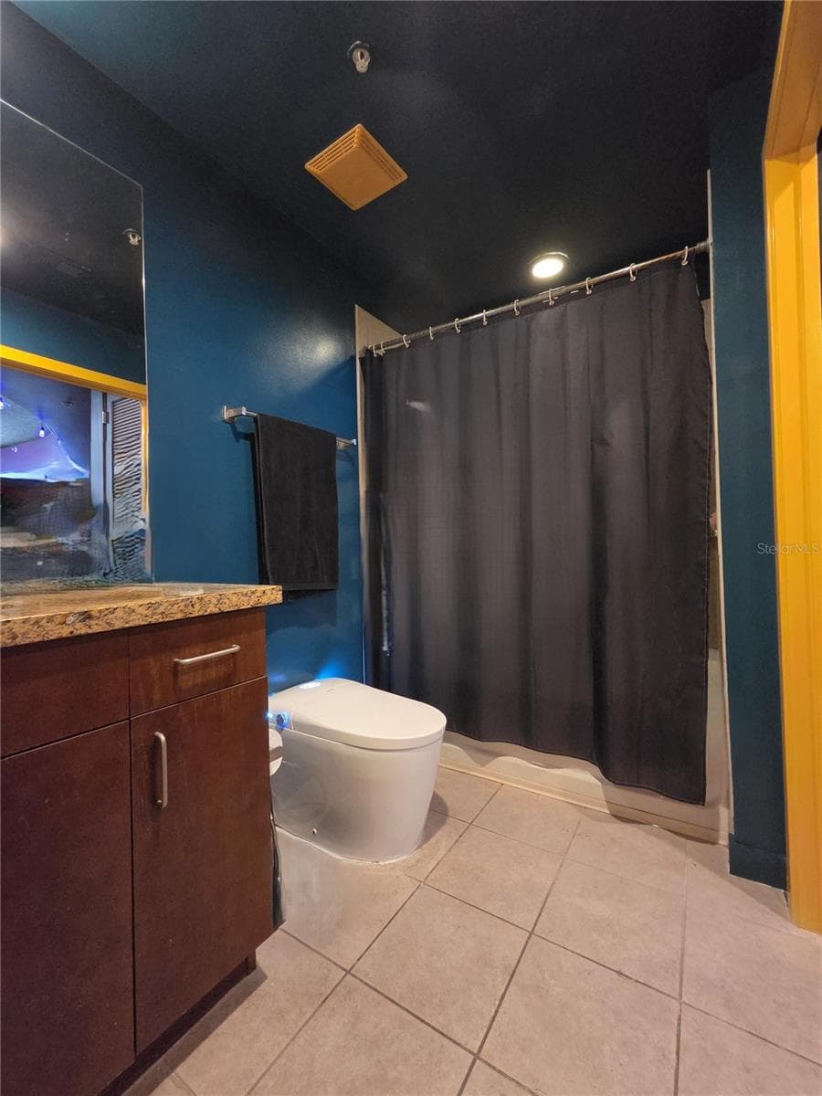 155 COURT AVENUE — photo 18 of 31