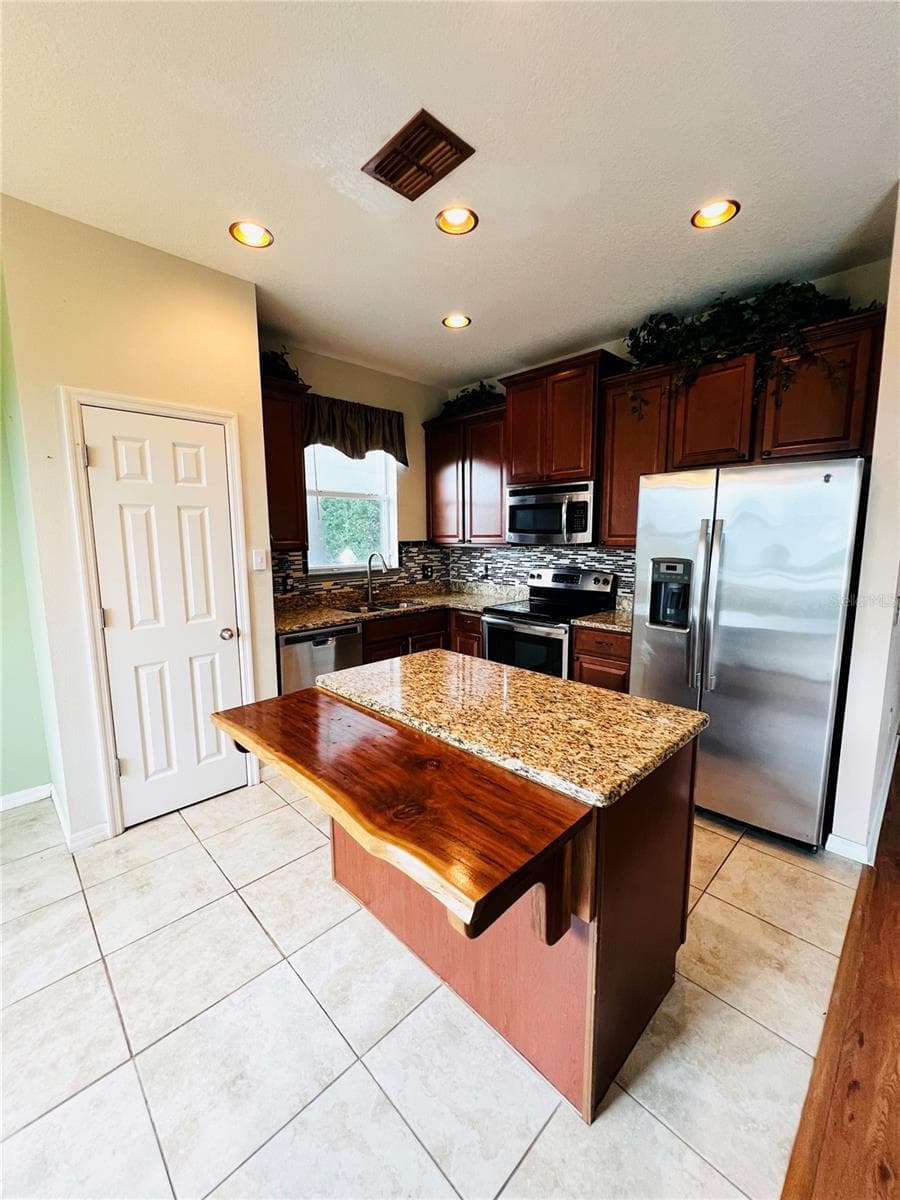 30722 SATINLEAF RUN — photo 8 of 25