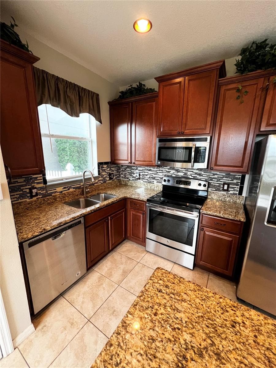 30722 SATINLEAF RUN — photo 9 of 25