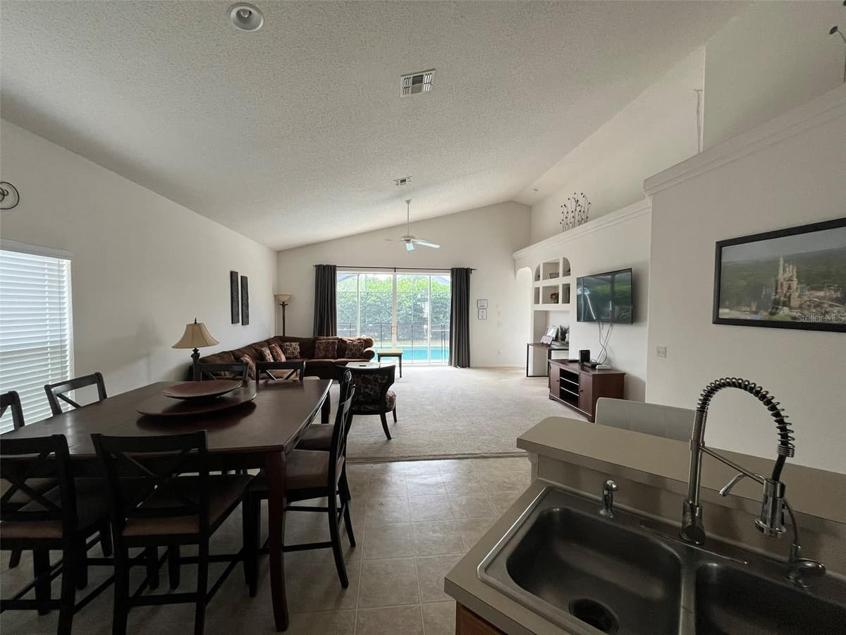 16628 FRESH MEADOW DRIVE — photo 3 of 16
