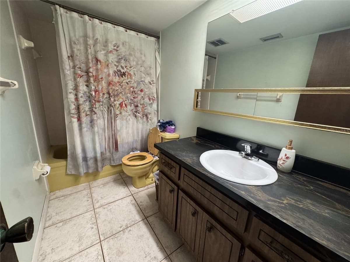 624 WOOD ROAD — photo 19 of 35