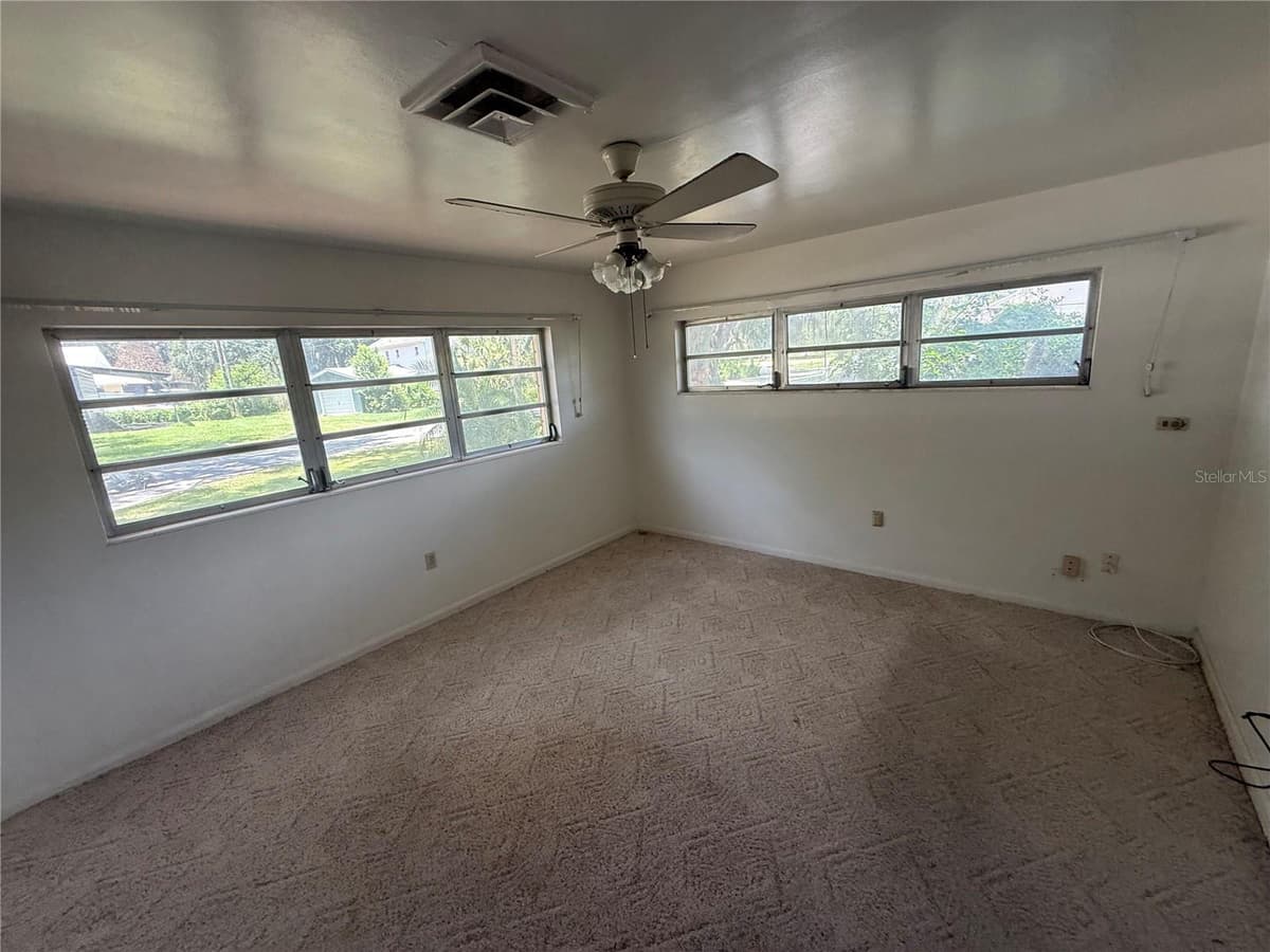 1015 MANN ROAD — photo 12 of 27