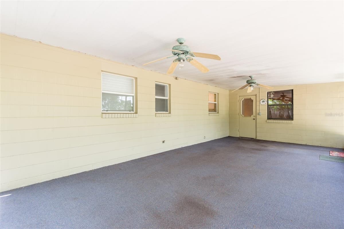 4425 BAY VILLA AVENUE — photo 16 of 18