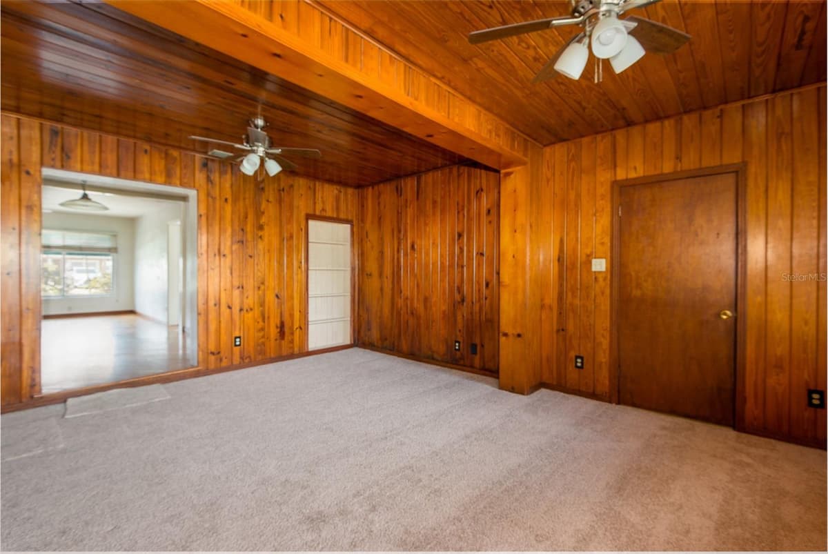 4425 BAY VILLA AVENUE — photo 6 of 18