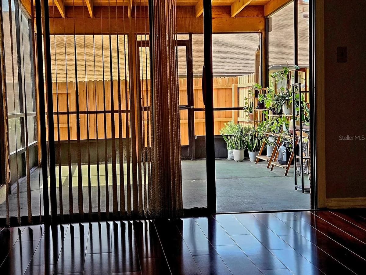 204 TERN LANE — photo 28 of 38