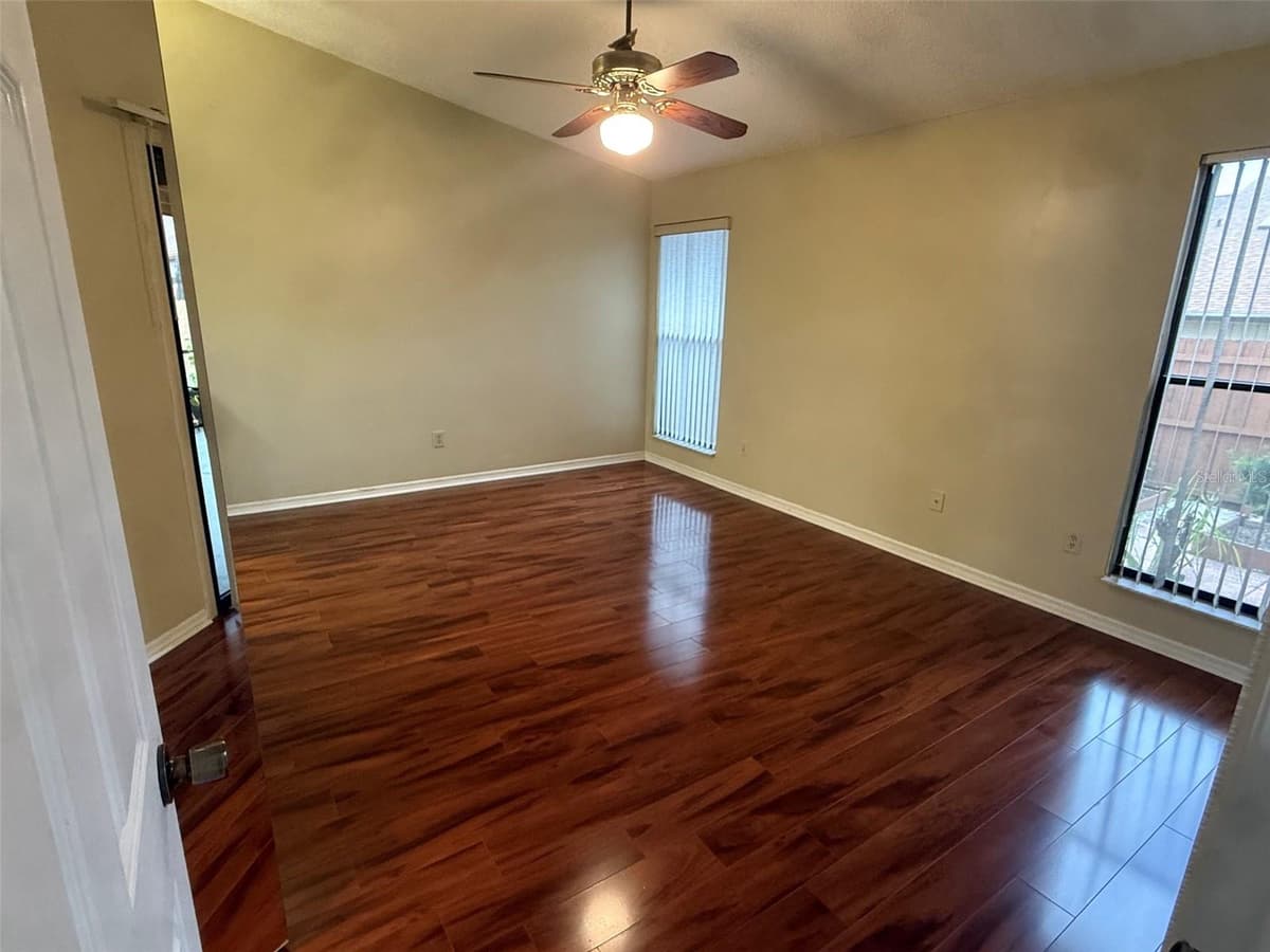 204 TERN LANE — photo 14 of 38