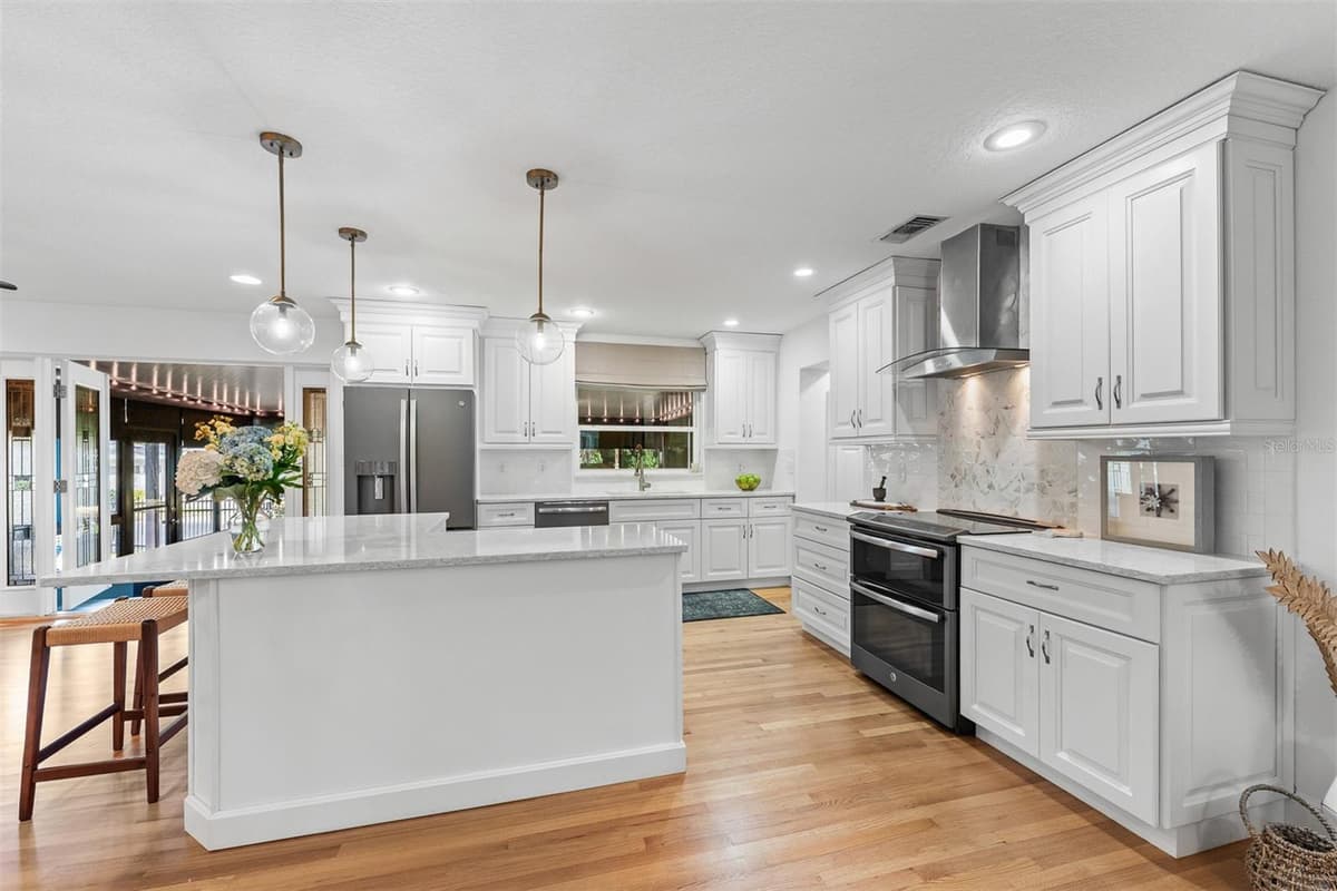 1613 BIMINI DRIVE — photo 13 of 49