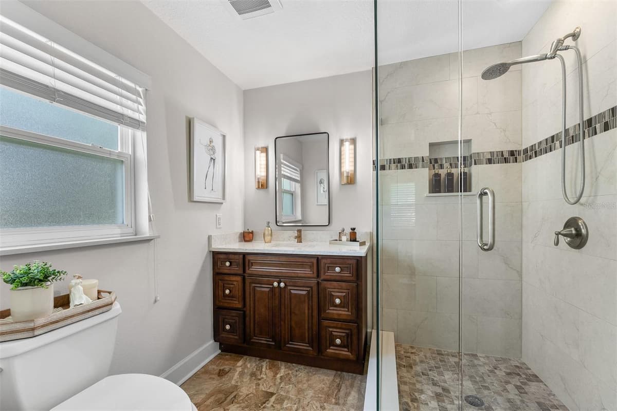 1613 BIMINI DRIVE — photo 26 of 49