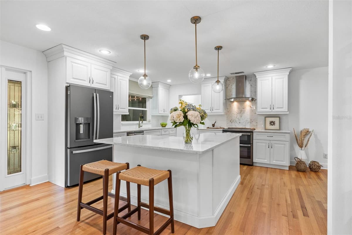 1613 BIMINI DRIVE — photo 11 of 49