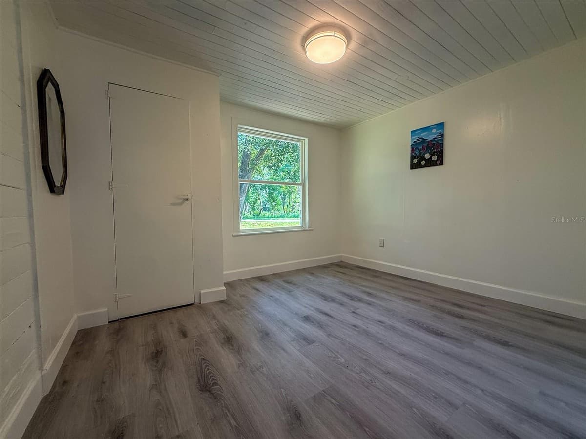 1002 TILDEN AVENUE — photo 17 of 25