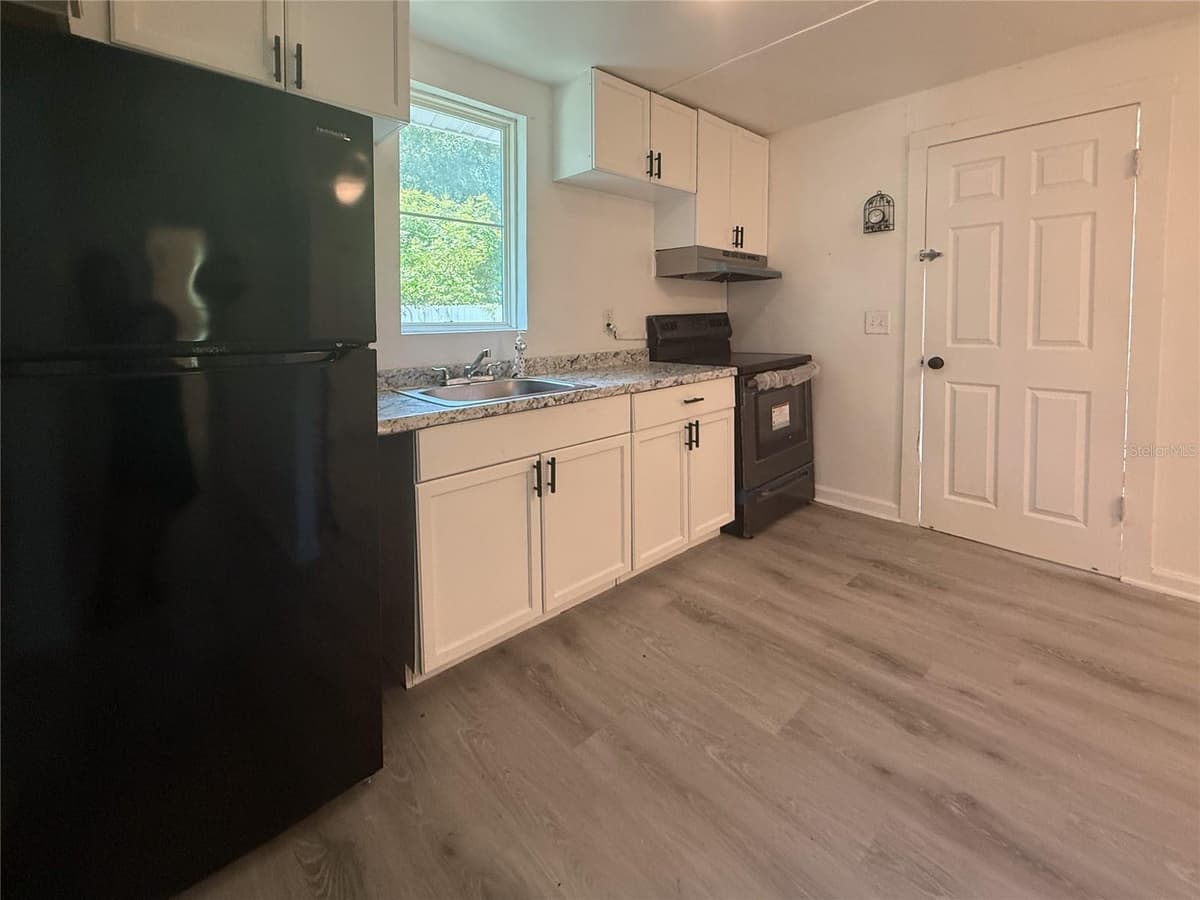 1002 TILDEN AVENUE — photo 12 of 25