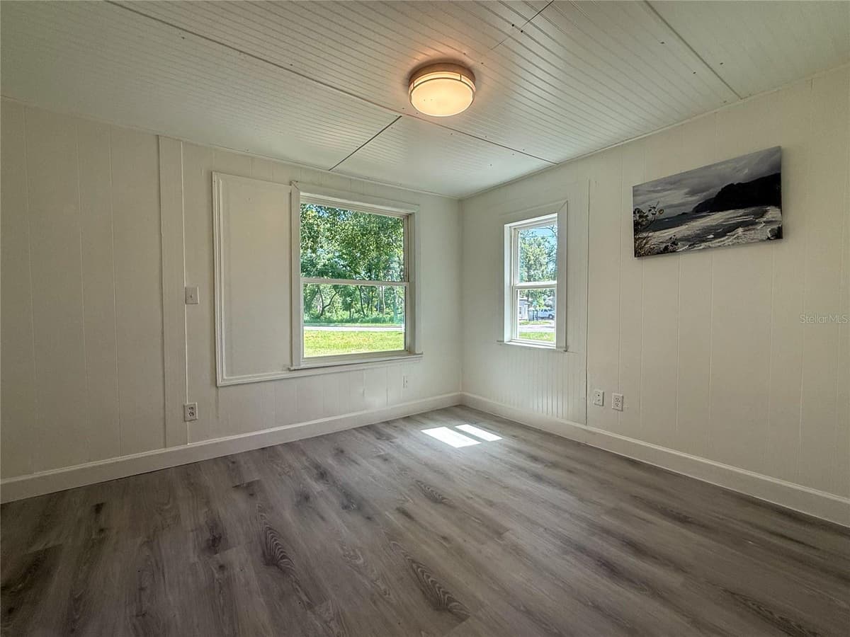 1002 TILDEN AVENUE — photo 19 of 25