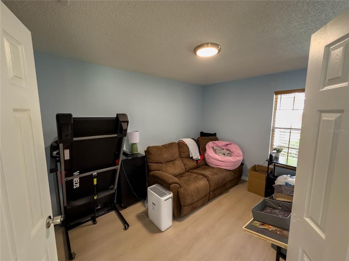9901 ALOMA BEND LANE — photo 15 of 17