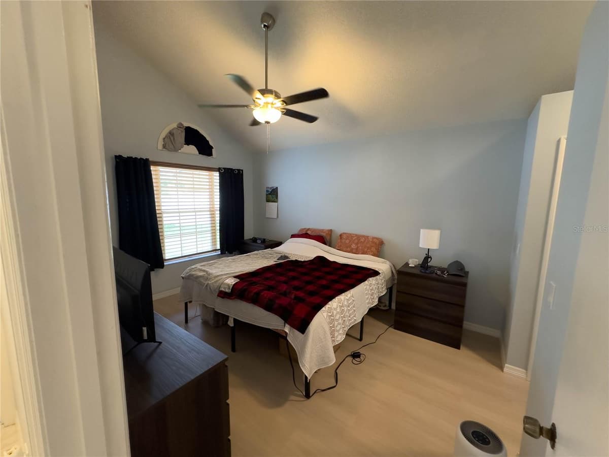 9901 ALOMA BEND LANE — photo 8 of 17
