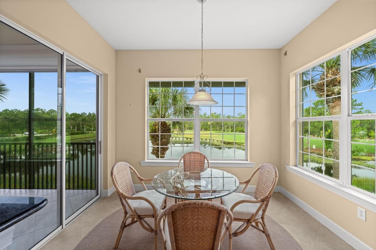 10391 GLASTONBURY CIRCLE — photo 18 of 67