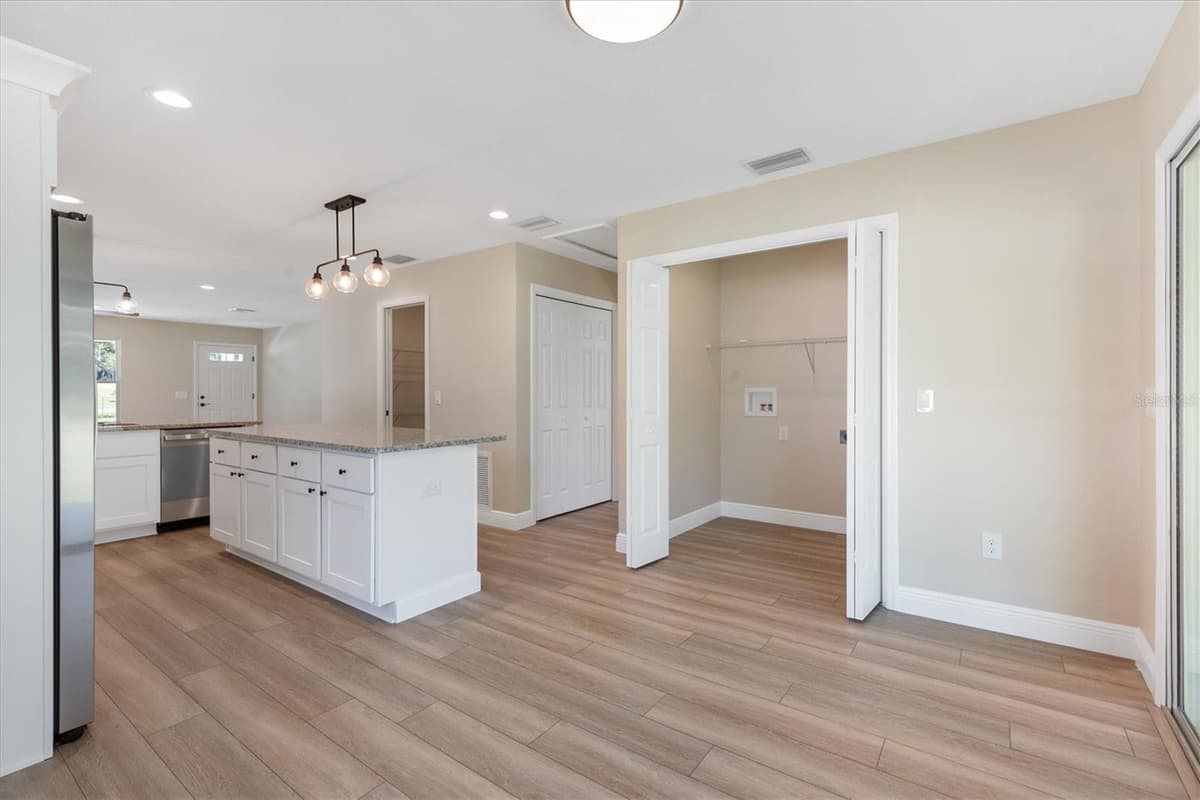 533 ANDERSON AVENUE — photo 13 of 37