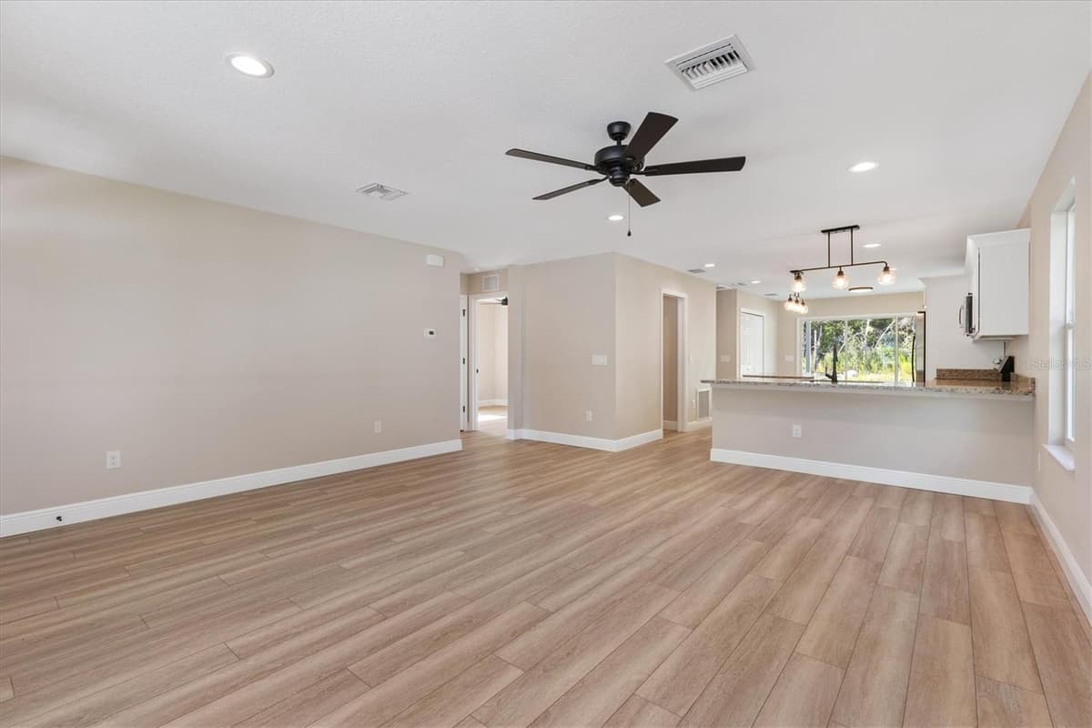 533 ANDERSON AVENUE — photo 8 of 37