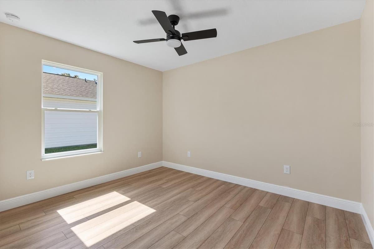 533 ANDERSON AVENUE — photo 22 of 37