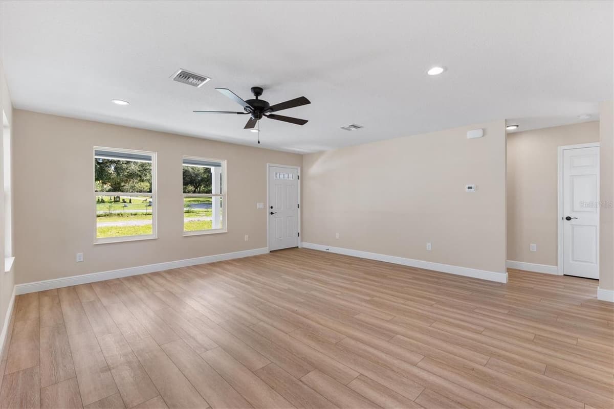 533 ANDERSON AVENUE — photo 7 of 37